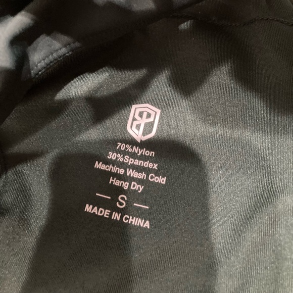 Green Criss Cross Back Sports Bra S - Picture 6 of 6